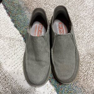 Skechers Cayson Canvas Slip-Ins, size 9 1/2 extra wide WW.